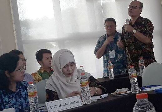 Workshop Penyusunan Standart Laboratorium Bidang Ilmu Geografi. UNNES, di hotel UTC Semarang