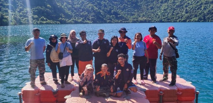 Kolaborasi Tim Riset Geografi FMIPA UI dengan Pushidrosal dalam Ekspedisi Jala Citra 3 di Pulau Satonda